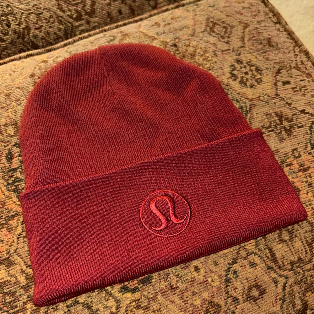 Like New Condition Lululemon Beanie